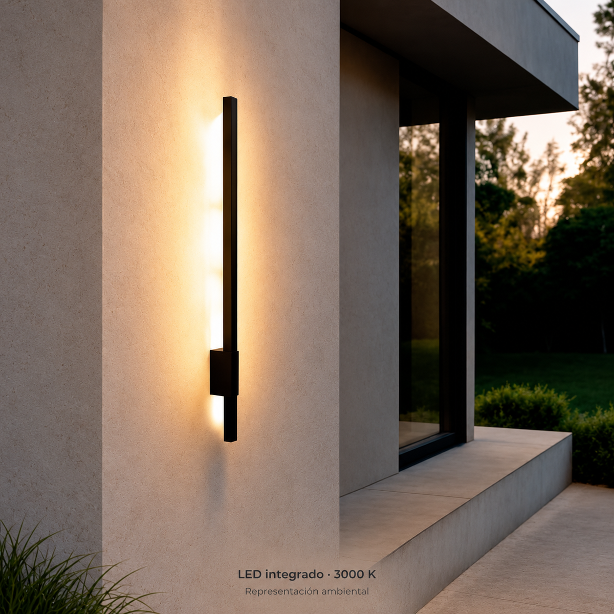 Aplique exterior lineal de aluminio negro 80 cm, LED 12 W 3000 K, encendido: representación ambiental