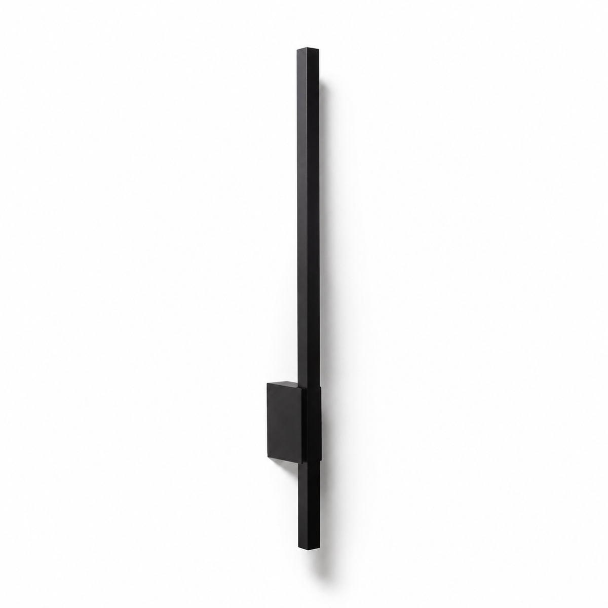 Aplique exterior lineal de aluminio negro 80 cm, LED 12 W 3000 K, vista principal