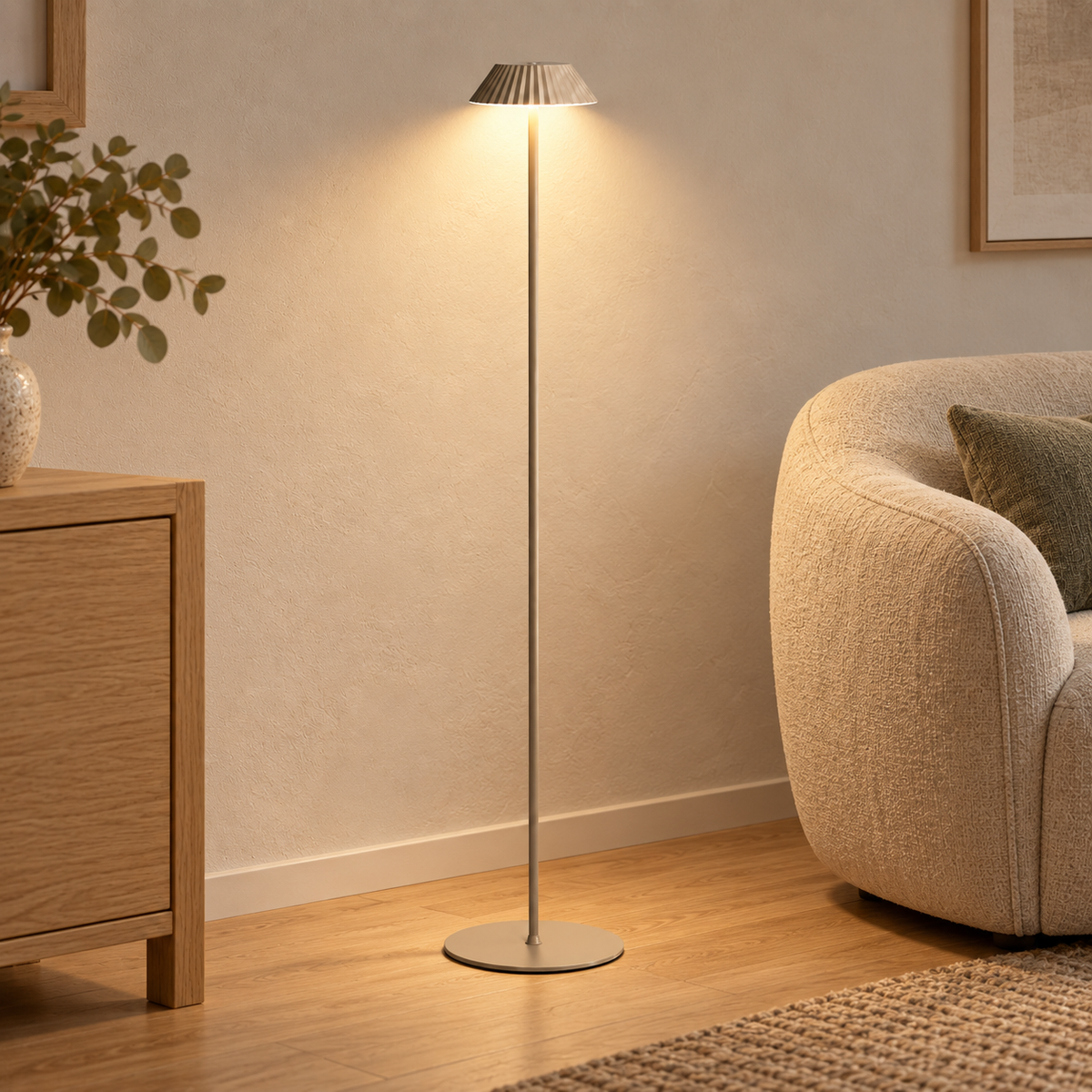 Lámpara de pie LED portátil recargable USB-C beige 2W 2700K IP44, instalado en ambiente