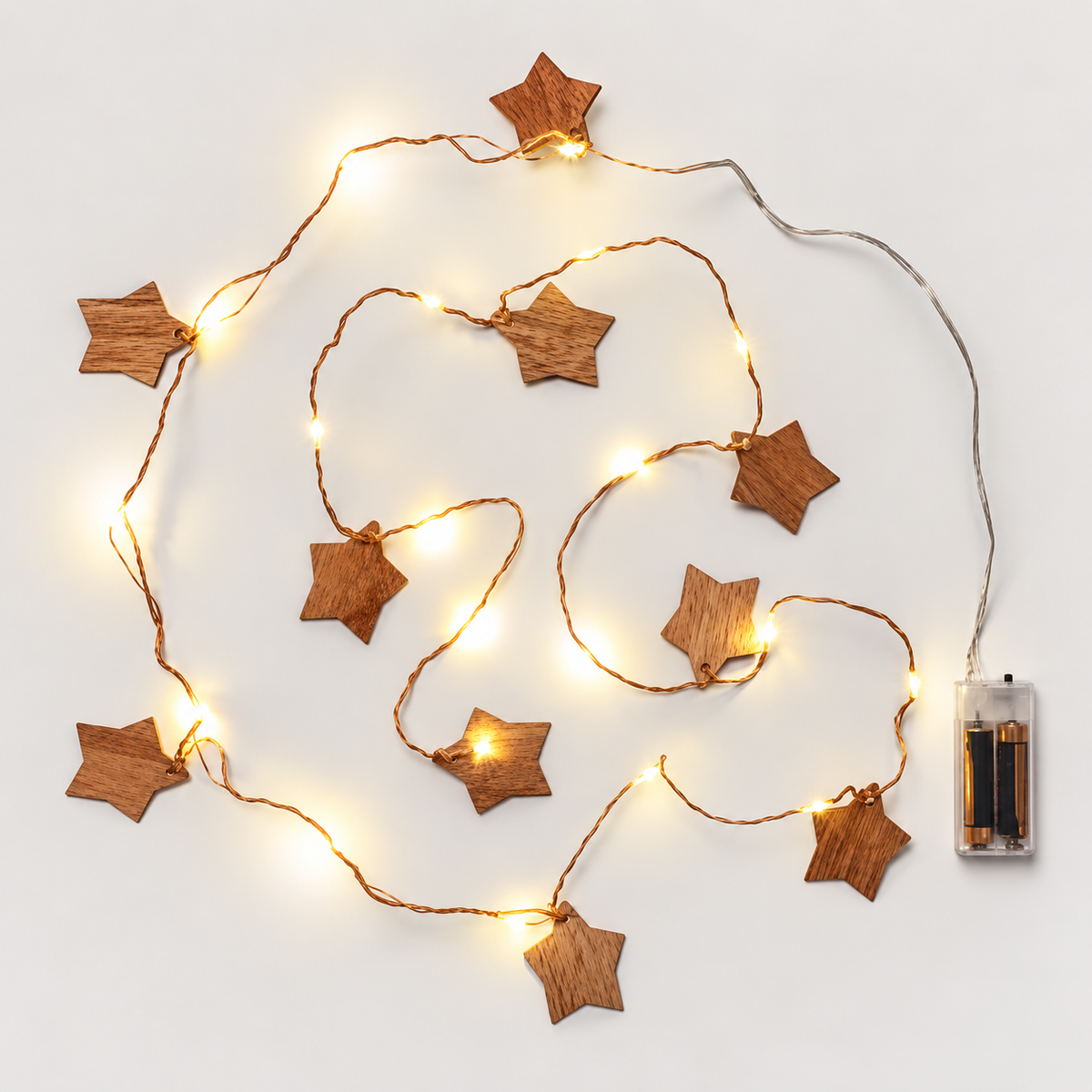 Guirnalda navideña de estrellas de madera 2,2 m con 20 LED, luz encendida