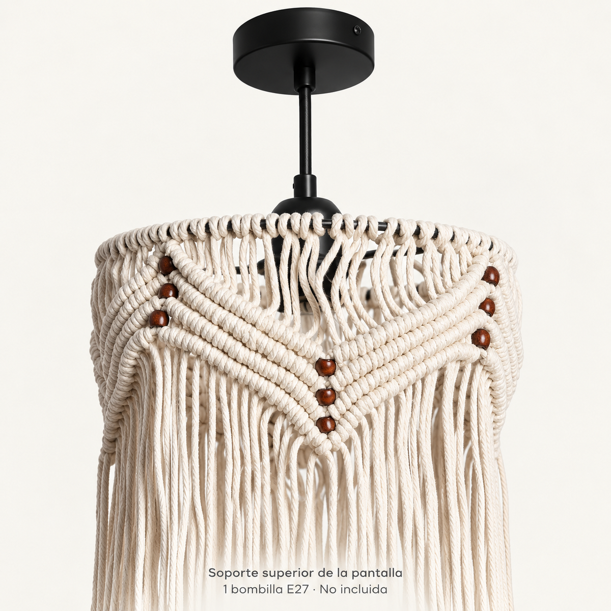 Lámpara colgante de macramé blanco roto con flecos LedsCome 20103: detalle del soporte superior y macramé