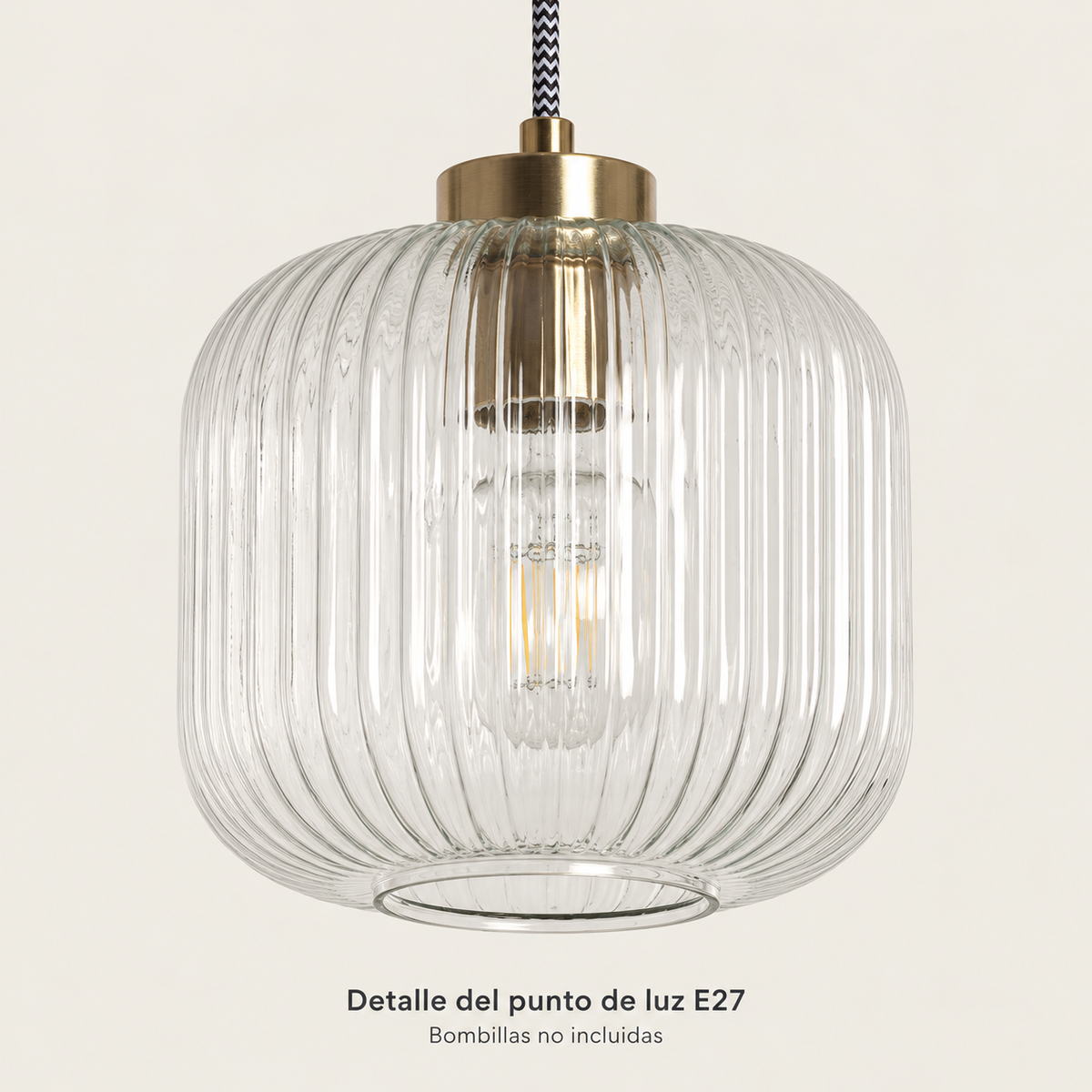 Detalle del punto de luz E27 de la lámpara 20108; bombillas no incluidas