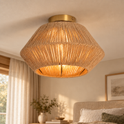 Plafón geométrico de cuerda natural y metal Ø35 cm E27, vista en ambiente instalado