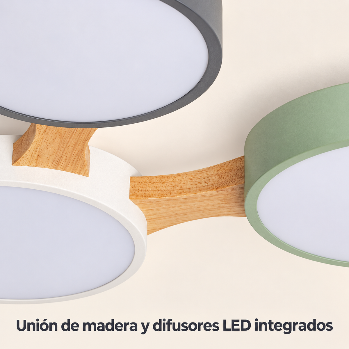 Detalle de las uniones de madera y difusores LED integrados del plafón20134
