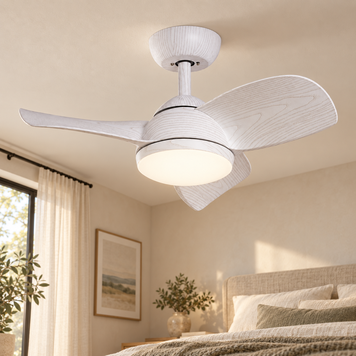 Ventilador de techo Ø76 cm acabado madera blanca con LED y Wi-Fi, vista en ambiente instalado